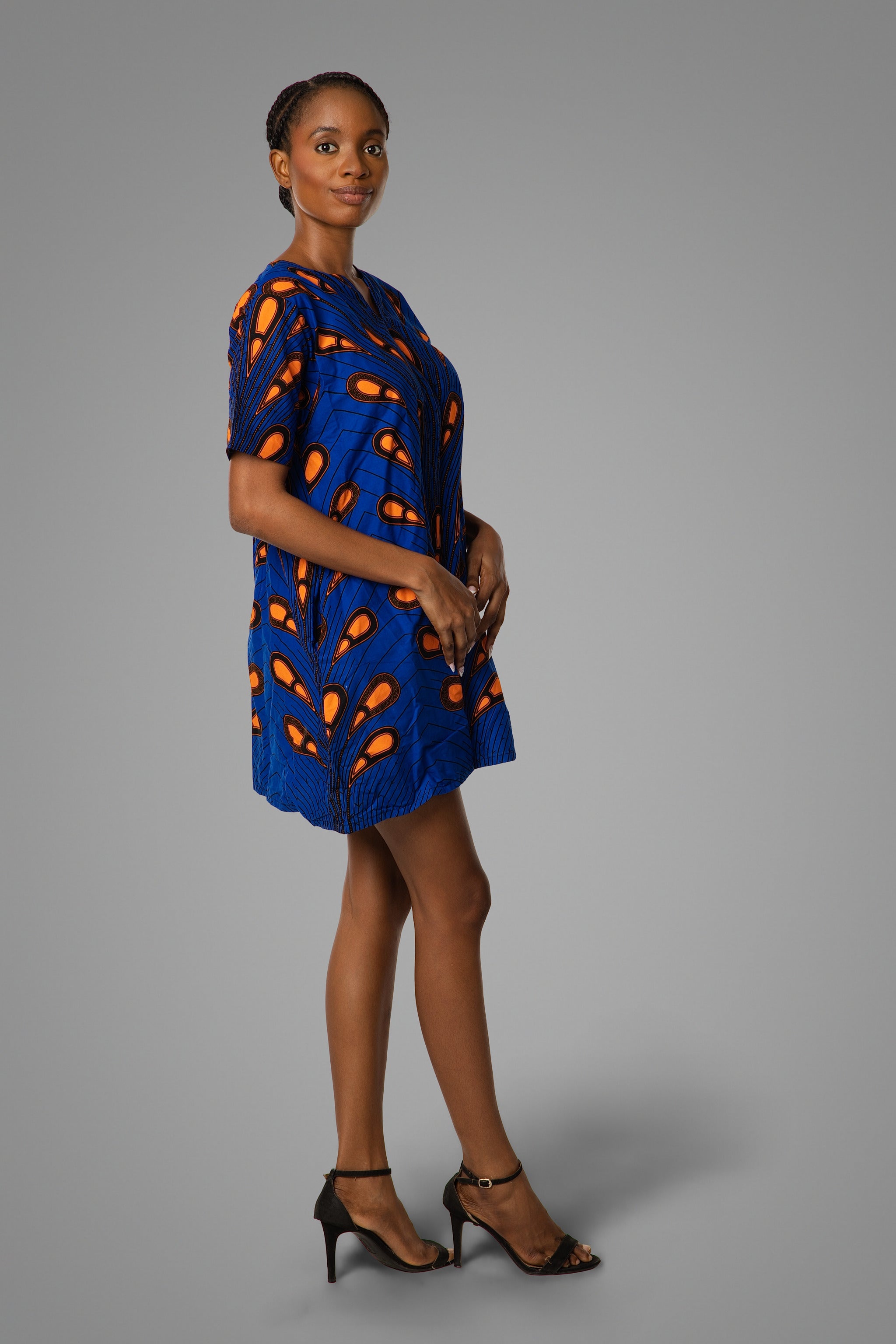 Light Bulb Short dress - Short Sleeves