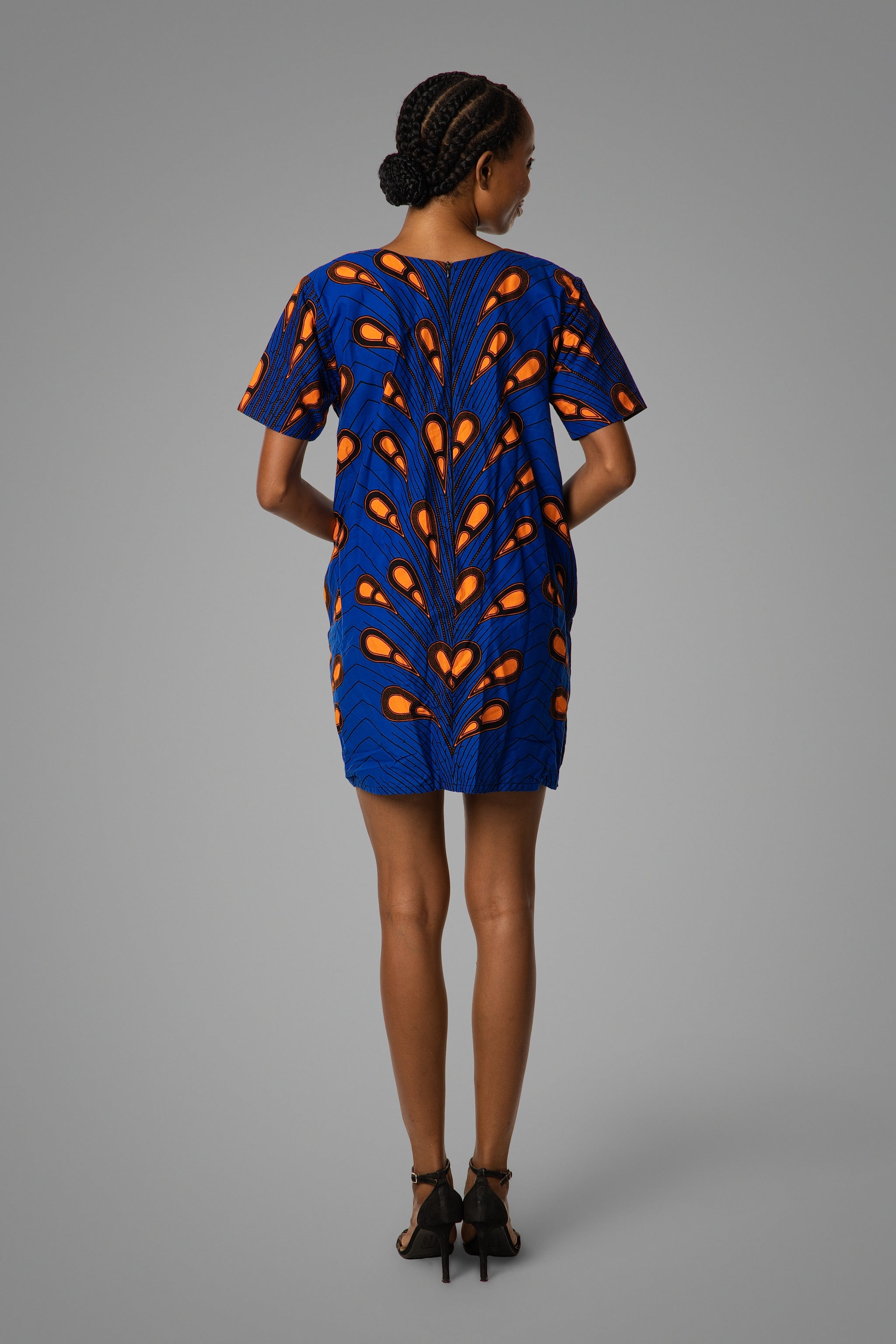 Light Bulb Short dress - Short Sleeves